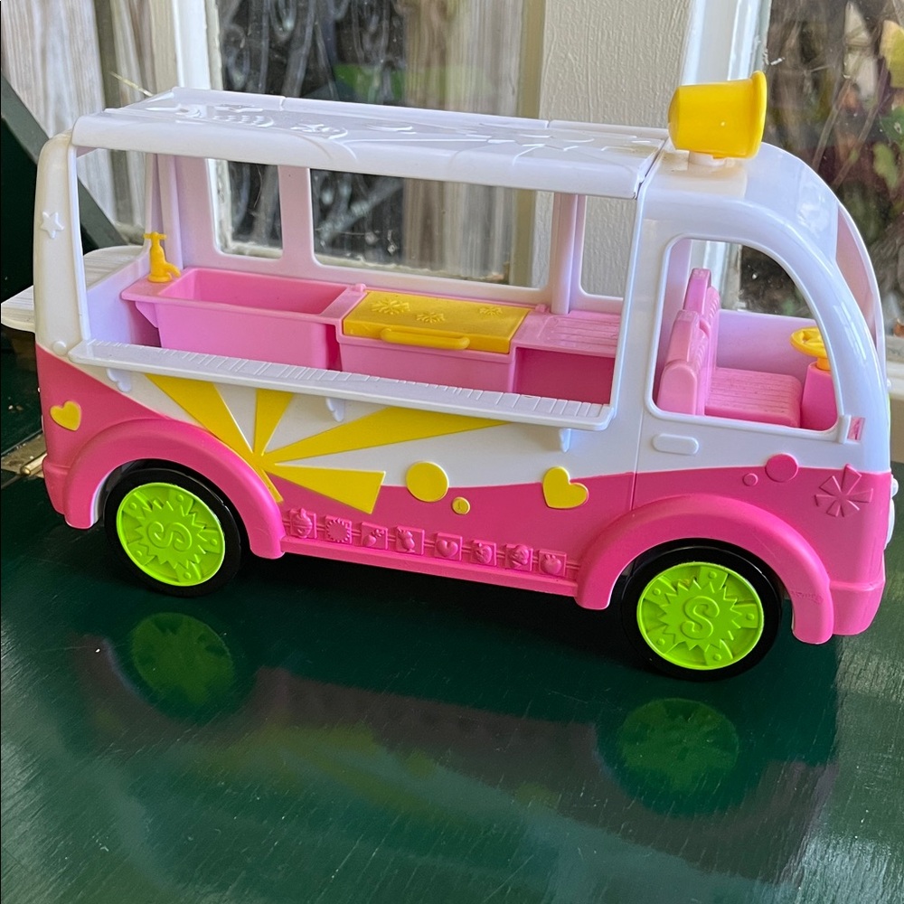 Shopkins Pink and White Toy Ice Cream Truck